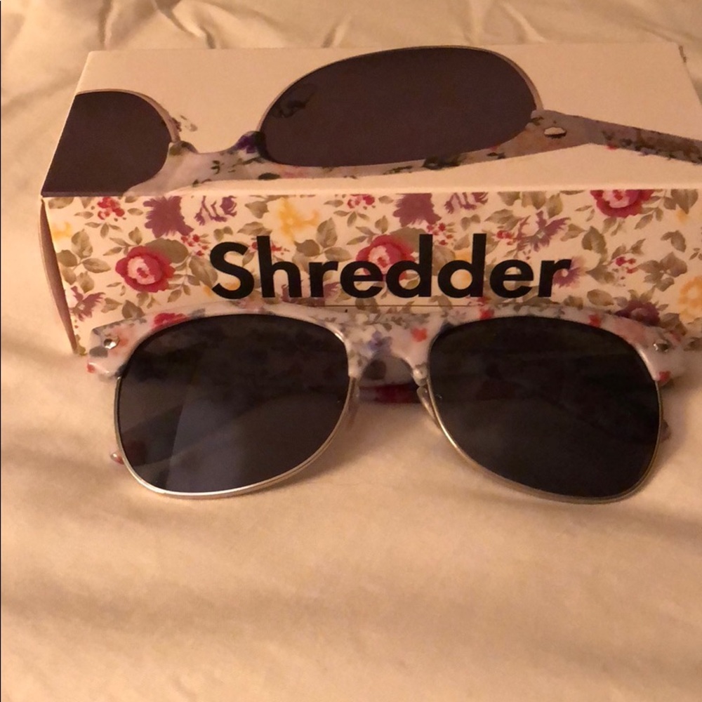 Shredder sunhaters brand new, never worn